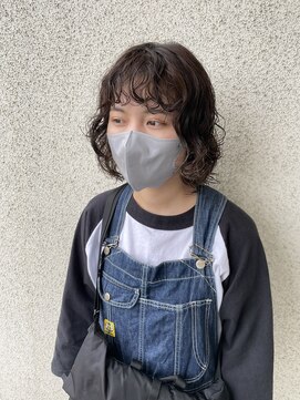 カットアンドトータルビューティ ヴァンキャトル(Cut&Total Beauty VINGT QUATRE) ボブにラフパーマ