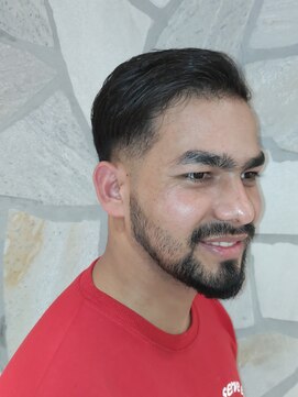 ヨシザワインク バンダイ(YOSHIZAWA Inc. BANDAI) 新潟/万代/短髪/フェード/バーバーヘア/髭/ワイルド/男性専門店