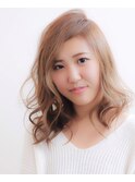 【Bis!下曽根店】ピンク系ハイライト陰影を抑えたオンブレカラー