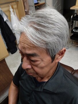 イカラシ(IKARASHI) メンズカット