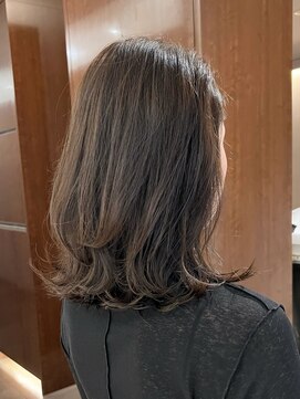 ビュートリアム 広尾(BEAUTRIUM) レイヤーカット　ミディアムヘア　大人ヘア　広尾　恵比寿　麻布