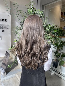 シアン 矢場町店(CYAN.) ブリーチカラー×ミルクグレージュ