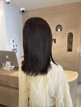 ユッカ 梅田(YUCCA) 【 YUCCA 】大人可愛い切りっぱなしボブ/つやスタイリング