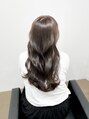 ノー バイ イオエ 西梅田(no. by ioe) オリーブベージュ×ロングレイヤー【艶髪/ブリーチなし】