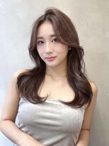 グロー オオミヤ アネックス 大宮(GLROW OMIYA ANNEX)&nbsp;韓国くびれヘアブラウングレージュセンターパート