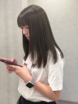 リタ(Lita.)&nbsp;透明感グレージュ　暗めカラー