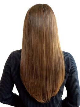 アオレ(aole)の写真/髪のダメージをしっかりケアして、今までにない指通りを実感◎艶やかな仕上がりと手触りに思わず感動♪