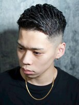 プレミアムバーバー 銀座店(PREMIUM BARBER produce by HIRO GINZA) スキンフェード/フェザーアップ〈理容室〉