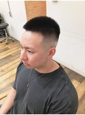 スキンフェードオシャレ坊主