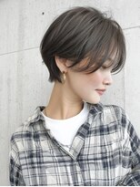 シュモレポルターレ(Shumore portare)&nbsp;ミルクティーブロンド/ダークブルー/デジタルパーマ/辰巳駅