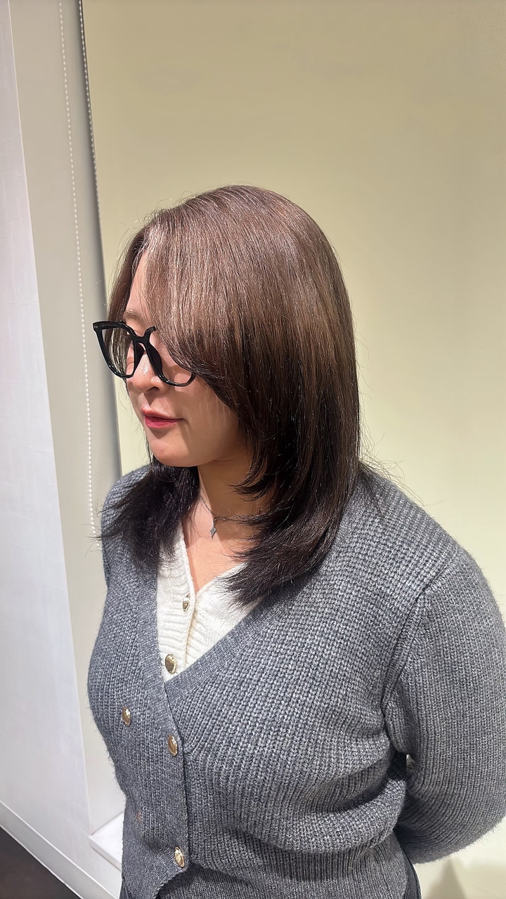 アース 会津若松店(HAIR&MAKE EARTH)&nbsp;大人くびれレイヤーミディ×ショコラグレージュ