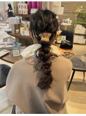 ヘアアレンジ/お呼ばれヘア/編み下ろし/顔周りカット