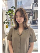 トレ(tre.)&nbsp;小顔ゆるふわミディアムウェーブ