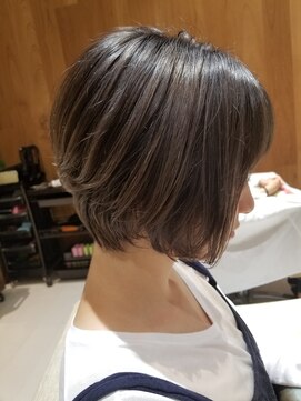 ヘアリゾート粋 リマ 銀座店(lima) 【粋lima銀座店】モノトーンパールアッシュ