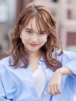 フォンズ(FONS)&nbsp;大人かわいいミディアム×シースルーバング_シアベージュカラー