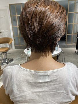 ロンド シャルム 吉祥寺(Lond charme) Lond吉祥寺【千田大地】フォギーベージュ耳かけ丸みショート1