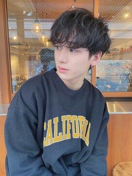 ルービック 和歌山(Rubik's) ソフトツーブロックスパイラルパーマ暗髪マッシュ