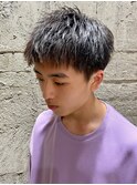 ベリーショート刈り上げツーブロックメンズビジネスヘア
