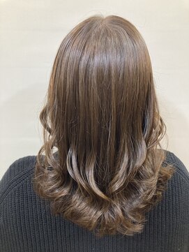 ティンク 横浜(Tink) ベージュカラー/Tink横浜　佐藤