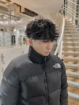 ブランコジーサウス(BLANCO G South) スパイラルパーマ 前下がりマッシュ 刈り上げ