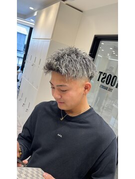 ルースト 京都駅前店(ROOST) フェードジェット×ホワイトハイライト