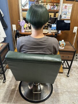 バブルス ヘアー ワークス(Bubbles hair works) ツーブロマシュルーム