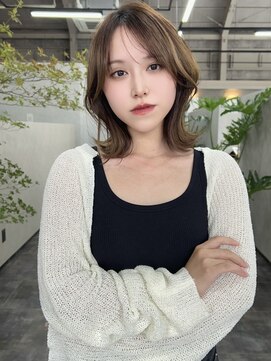 オズ 安積店(OZ) ダブルカラー外ハネボブインナーカラーハイライトケアブリーチ