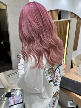 ケンジ 湘南台(KENJE) ピンクグラデーション