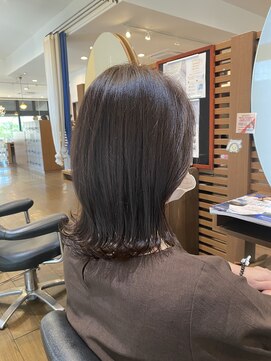 セカンド 鴨江店(2COND) ミディアムボブ