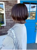 くびれ外ハネショート