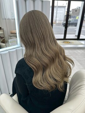 ユイマァル 岡山店(YUIMARL) ロング20代30代40代ミルクティーベージュブリーチダブルカラー