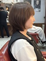 アンティカザサロン(antiqua THE SALON)&nbsp;ショートウルフ 顔周りレイヤー アッシュブラウン 髪質改善