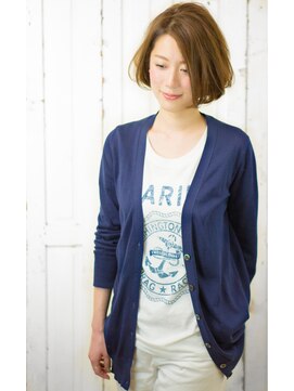 ルエ(rue) 「カジュアルを上品にこなす」  きれいめ耳かけボブ2