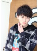 黒髪で軽さを サイドパートショート ソフトアシメマッシュ