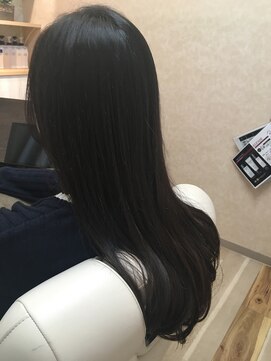トゥーリ 二日市店(tuuli) 二日市　美容室　髪質改善　縮毛矯正　白髪　イルミナカラー