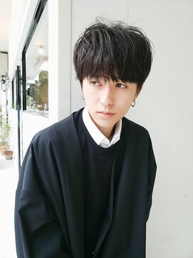 グロウミドル(GROW middle) 黒髪韓国マッシュツーブロックサイドグラデーション　野村恵子