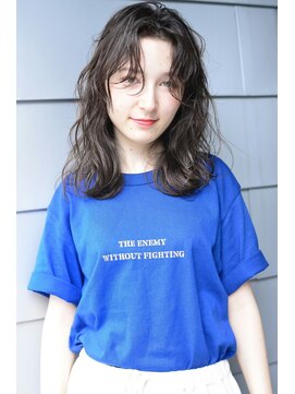 クロム(Chlom) Chlom立川☆ニュアンスカールグレージュTEL 0425125655