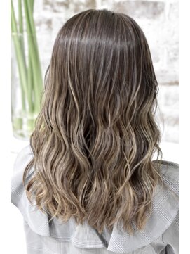 シェリーナ(CHERIENA.) コントラストハイライト