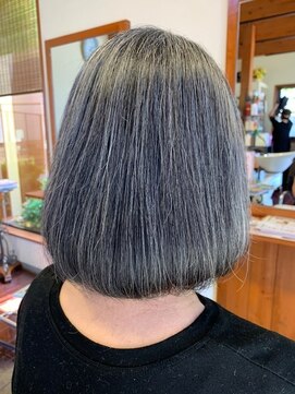 美容室 木の葉 小顔補正立体カット