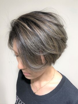 アズール 草加(azule) 【白髪ぼかし】明るく染まる白髪染め/白髪ぼかしハイライト[草加