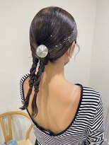 ネリー 銀座(NERIE)&nbsp;お呼ばれヘアセット◎タイトアレンジ【銀座ヘアセット】金箔あり