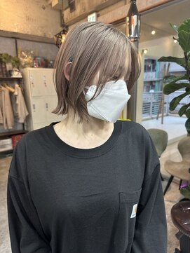 シールドヘアー 沖縄 新都心(C'LD Hair) 【C’LD 】ハイトーンボブ/ミルクティーベージュ/切りっぱボブ