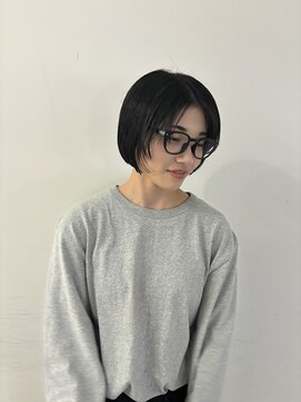 エンドリンク(endlink) センターパート黒髪ボブ