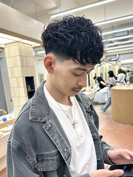 パークレーン アイス イヴェン(park lane ICI yeven) フェード　パーマ　メンズパーマ　メンズカット