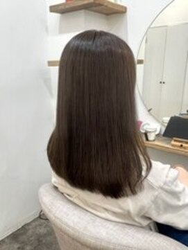 シアアルン 新小岩店(SHEER alun) オリーブベージュ