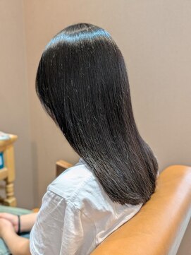 スーリール 小倉店(Sourire) 学生さんにオススメ！艶感暗髪ロング