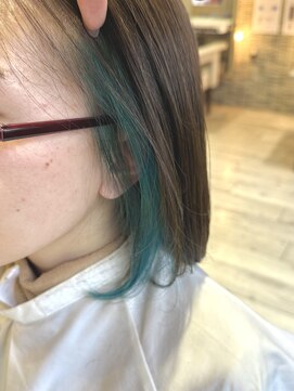 トリコ 梅田茶屋町店(trico) グリーン×イヤリングカラー