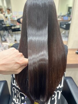 ジアン バイ ミルボン 西宮ガーデンズプラス(GIEN by milbon) 黒髪/レイヤーカット/顔周り/オリーブグレー/小顔/酸性縮毛矯正