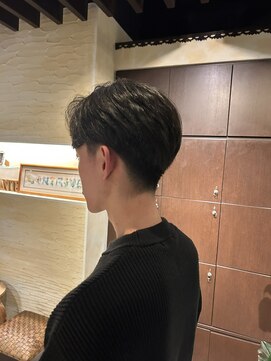 ツーブロックセンター分け　ヘッドスパ