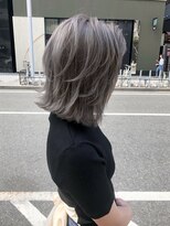 アクシス ナゴヤ(AXIS NAGOYA)&nbsp;北野ピンクベージュ/アンブレラカラー/クールショート/前髪/名駅